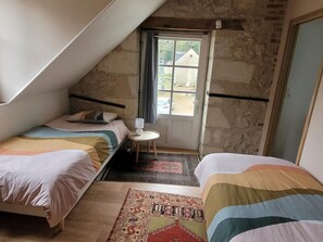 2 bedrooms, free WiFi