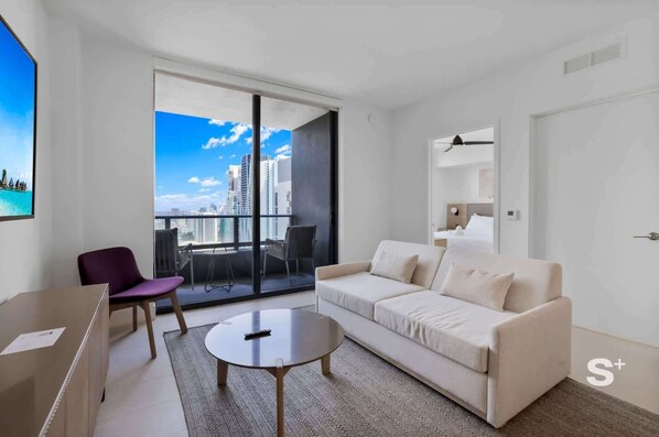 Televisio, työhuone