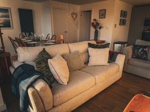 TV - Bramble Barn Carlton Colville Lowestoft 8 Guests (Carlton Colville)