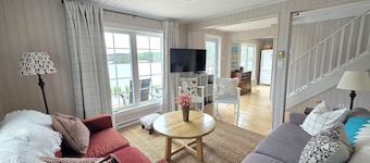 Seaside Serendipity Cottage