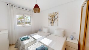 2 Schlafzimmer, Bügeleisen/Bügelbrett, kostenloses WLAN, Bettwäsche