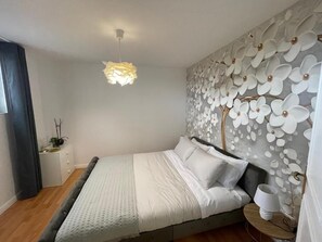 Standard Townhome, Balcony, Vineyard View | 4 bedrooms, iron/ironing board, free cribs/infant beds, free WiFi - La Cigarrita Guest House - Douro Valley (Peso da Régua)
