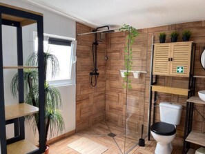 Standard Townhome, Balcony, Vineyard View | Bathroom - La Cigarrita Guest House - Douro Valley (Peso da Régua)