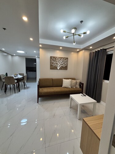 Cozy 2 Bedroom Condo perfect for small group & family