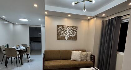Cozy 2 Bedroom Condo perfect for small group & family