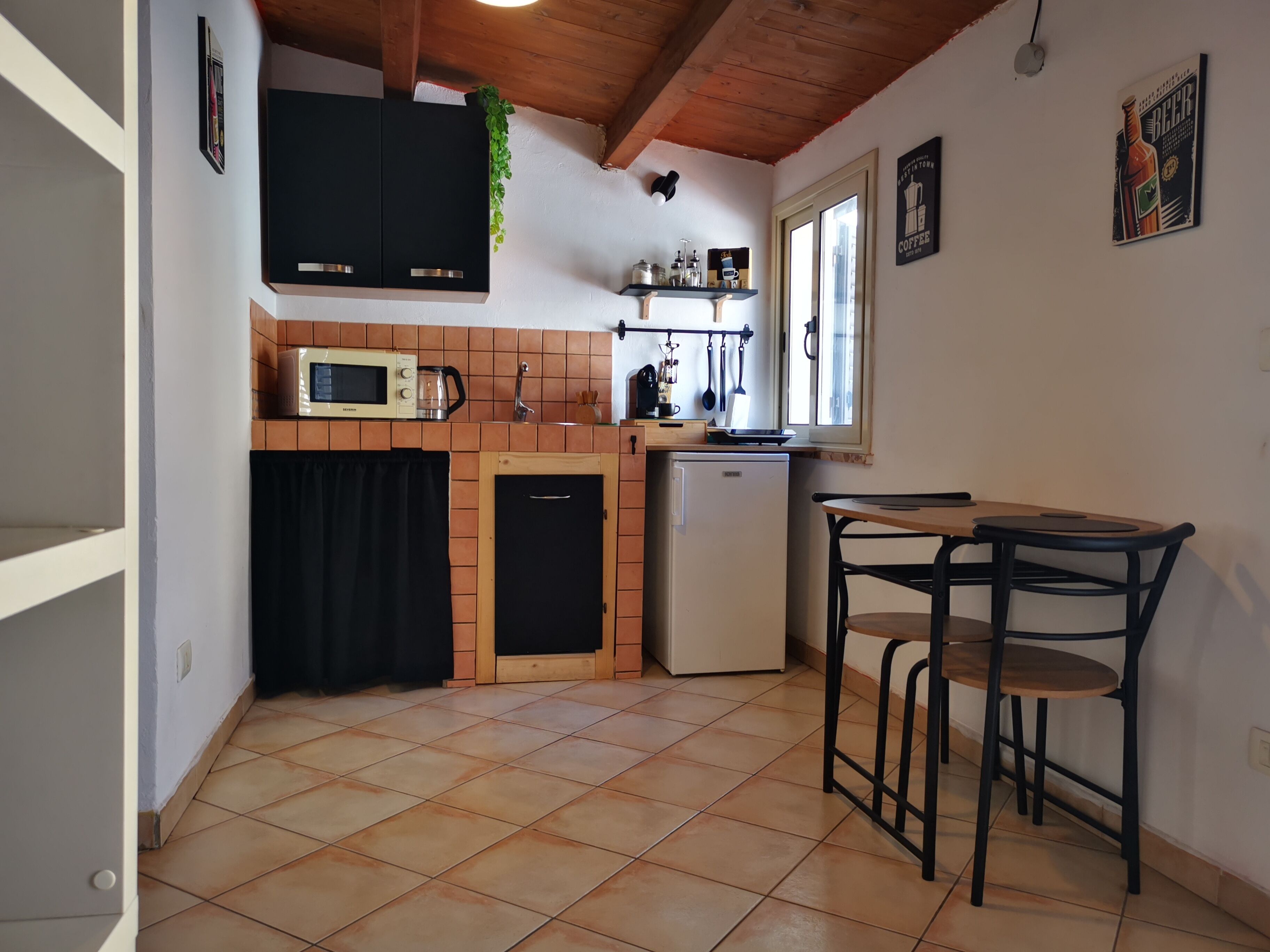 Microondas, placa de cocina