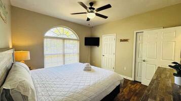 5 chambres, fer et planche Ă repasser, Wi-Fi, draps fournis