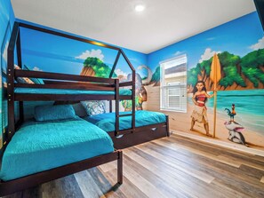 6 habitaciones, tabla de planchar con plancha, cuna de viaje y wifi 