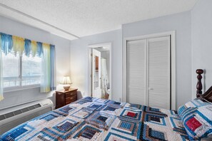 3 bedrooms, desk, free WiFi, bed sheets