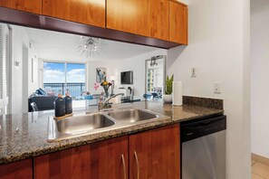 Fridge, microwave, oven, stovetop - Breathtaking Direct Ocean Views | Free Parking (Brickell)