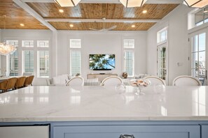 Dining - Coastal Luxury W/ Park Views & Family Fun @ The Sandy Pearl in Cinnamon Shore (Port Aransas)