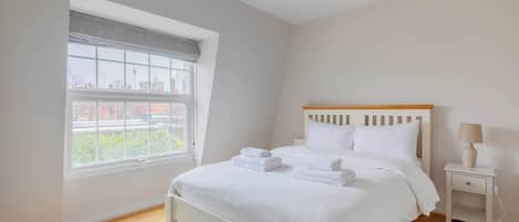 4 chambres, fer et planche à repasser, accès Internet, draps fournis