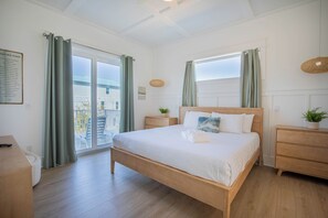 6 chambres, fer et planche à repasser, lit de bébé portatif
