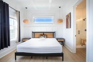 6 chambres, fer et planche à repasser, lit parapluie, Wi-Fi gratuit
