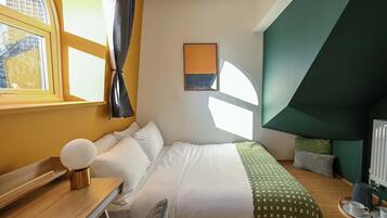 1 Schlafzimmer, Schreibtisch, WLAN, Bettwäsche