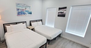 3 bedrooms, iron/ironing board, free WiFi
