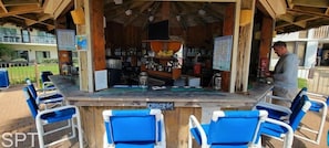 Appart'hôtel, 2 chambres | Bar (sur place)