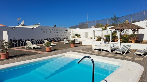 Apartament | Piscina | Piscina a l'aire lliure