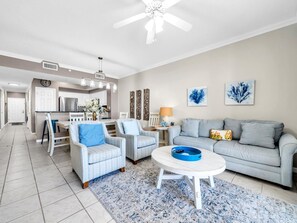 TV - Beautiful Gulf views and just minutes to the beach and pools! (Miramar Beach)