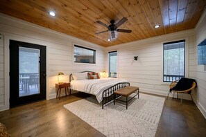 2 sovrum, strykjärn/strykbräda, wi-fi och sängkläder