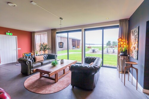 Luxury group accommodation with hot tub