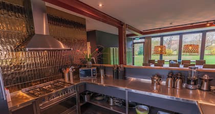 Luxury group accommodation with hot tub