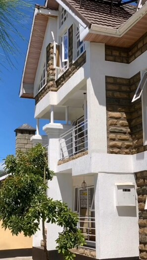 Exterior - One bedroom apartment in Moi south lake road naivasha. Close to lake naivasha (Simba)