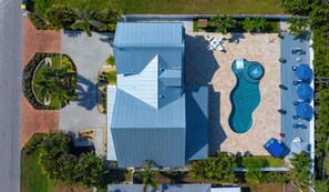Exterior - Steps to Vanderbilt Beach, Sleeps 13, Resort-Style Backyard (Naples)
