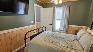 2 Schlafzimmer, Bügeleisen/Bügelbrett, WLAN, Bettwäsche