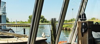 Hausboot in Ueckermuende