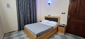 2 bedrooms