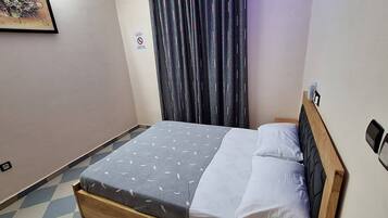2 bedrooms