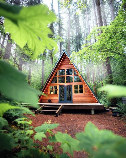 Iconic Tye Haus A-Frame: Hot Tub, 15min to Stevens