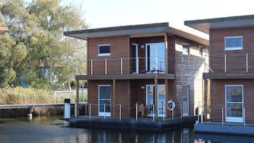 Mobile Home | Exterior