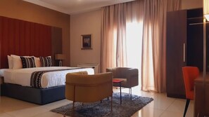 Family Room, Balcony, City View - Freshland Hotels (Karu)