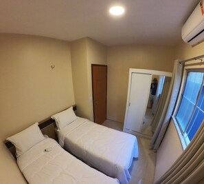 2 bedrooms, WiFi, bed sheets