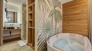 A modern bathroom with a freestanding bathtub, wooden shelving, and a large mirror. - LIN Boutique Hotel by HOUSY HOST (Medellín)
