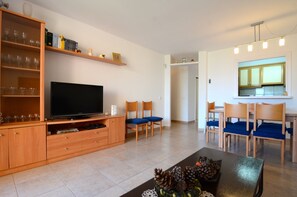 Apartment | Living room