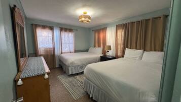 1 quarto, Wi-Fi de cortesia, roupa de cama