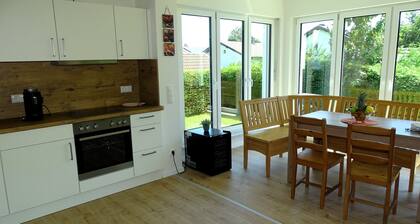 Sonniges Apartment mit großem Garten im Naherholungsgebiet