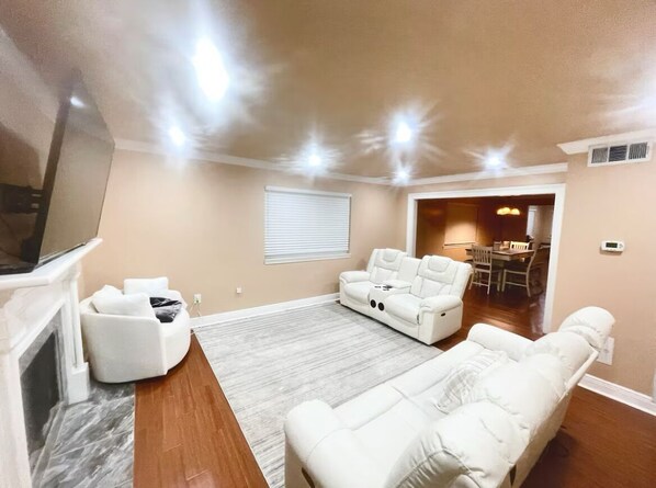 Smart TV, fireplace, video games