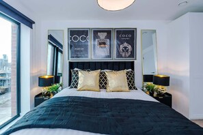 2 soverom, strykejern/-brett, wi-fi og sengetøy