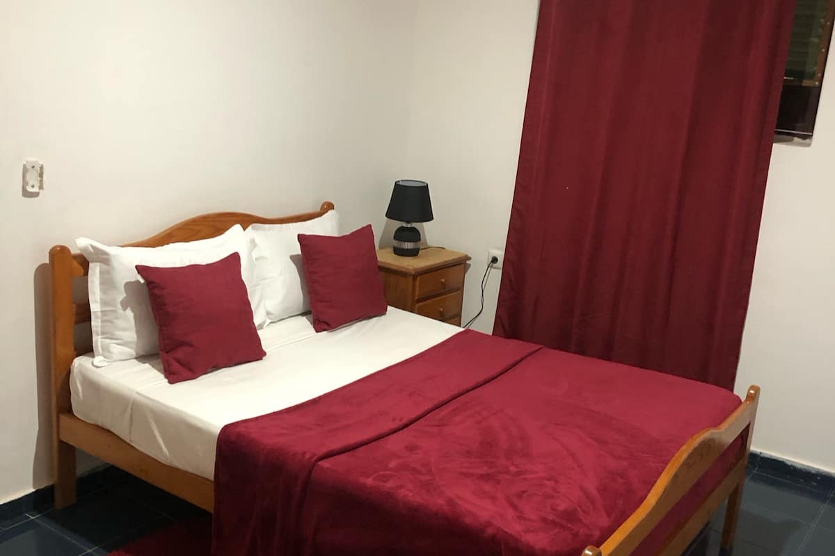 Deluxe Suite | Free WiFi