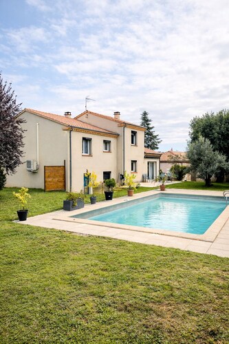 Petit Paradis Lescurien | Piscine | Climatisation | Salle de Sport | Confort
