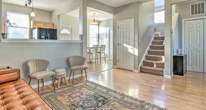 Cozy Downtown Escape