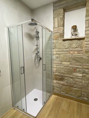 Le Scintille B&B - Koral | Bathroom - Le Scintille B&B (San Ginesio)