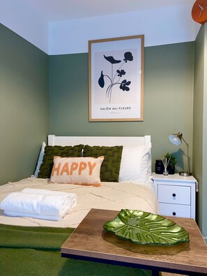 1 chambre, fer et planche à repasser, Wi-Fi, draps fournis