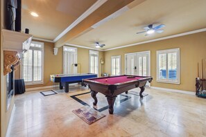 Spielezimmer