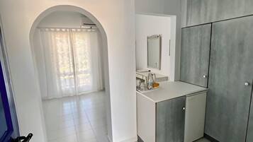 Standard Double Room, Mountain View, Ground Floor | In-room safe, soundproofing, iron/ironing board, free WiFi