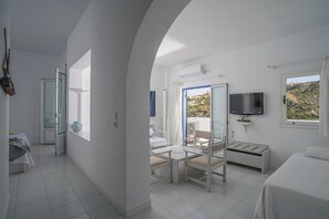 Suite, Mountain View, Ground Floor | In-room safe, soundproofing, iron/ironing board, free WiFi - EL SOL HOTEL (Kithira)